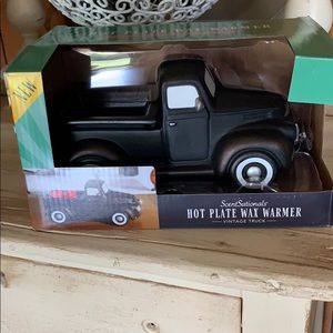Vintage truck hot plate wax warmer
